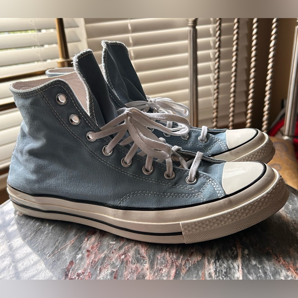 Converse Chuck Taylor White High-Tops